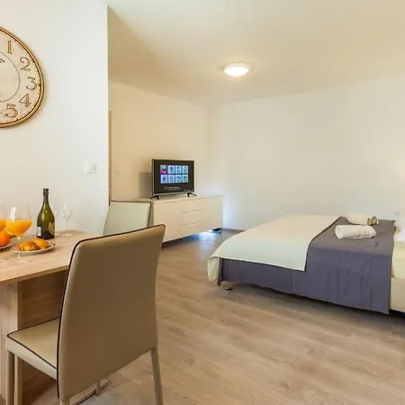 Apartments & Room Libar Split Exterior photo