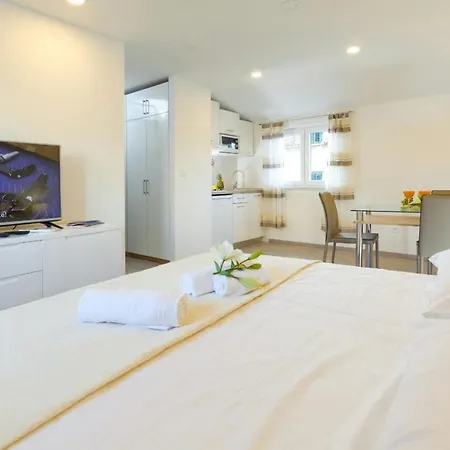 Apartments & Room Libar Split Exterior photo